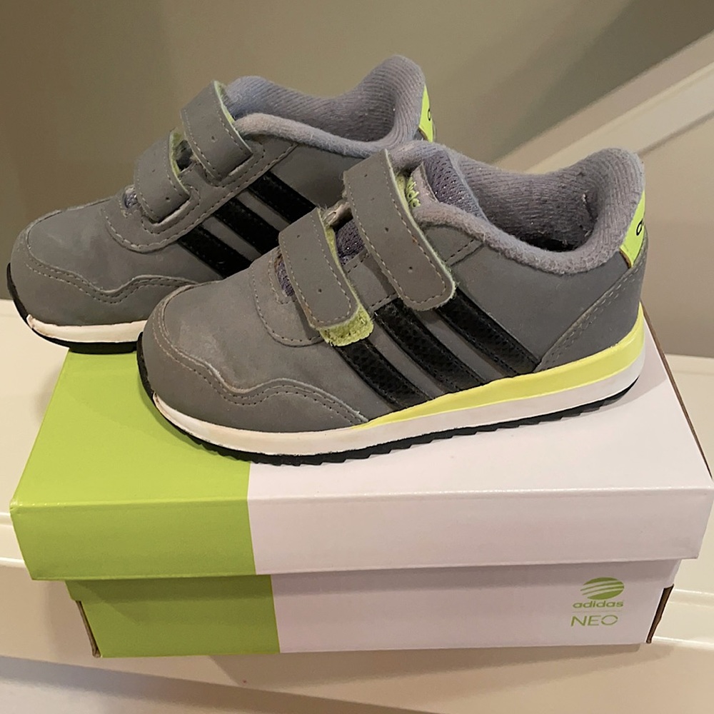 Adidas NEO little kids toddler 6k shoes